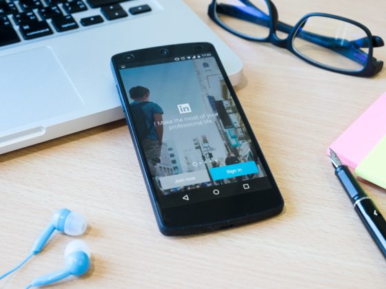 captura LinkedIn en un móvil