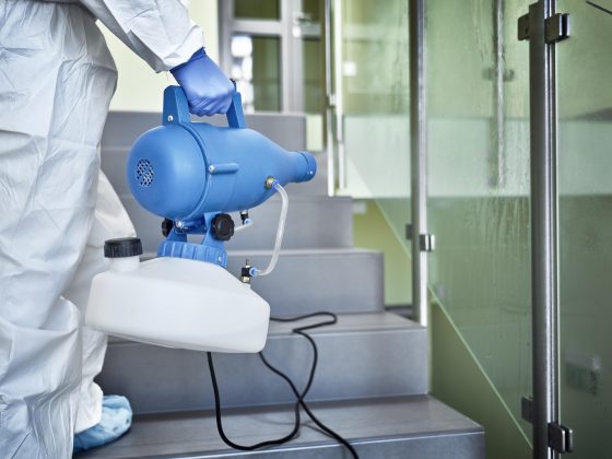 Manejo de productos, sustancias y equipos para la limpieza y desinfección en empresas de limpieza