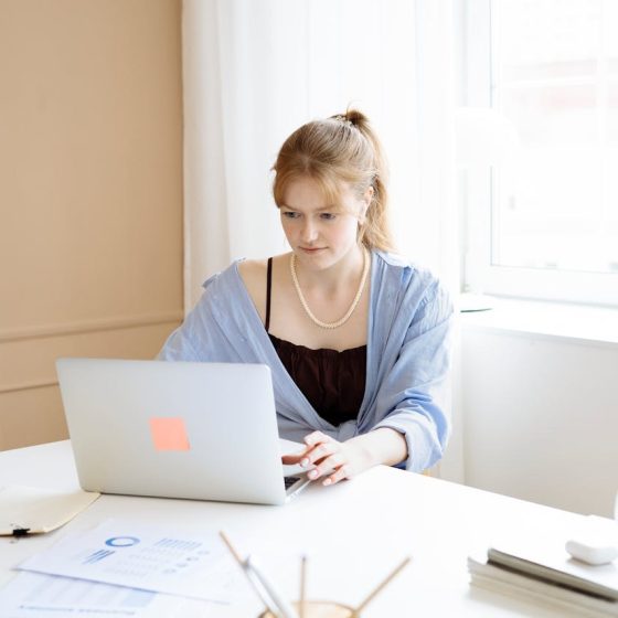 Comunicación y colaboración con herramientas digitales. Nivel básico (FCOI18). Programa formativo